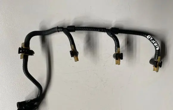Renault Master III Fuel return line/hose 