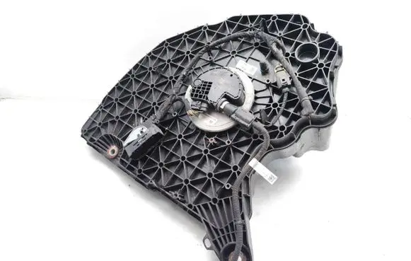 Audi A4 S4 B9 AdBlue liquid reservoir 8W0131878AM 4077103AD 7620232AC