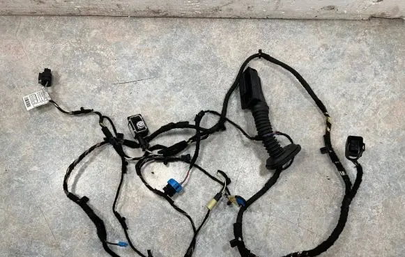 Mini Cooper Countryman F60 Front door wiring loom 9864917 61129864917