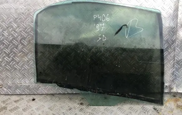 Peugeot 406 Rear door window glass
