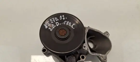 BMW X5 E70 Water pump 11517790472 7790472