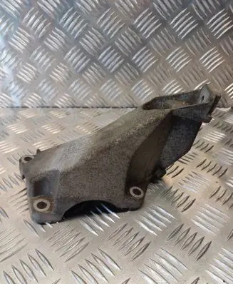 Skoda Superb B5 (3U) Engine mounting bracket 8E0199307A AL8112CU