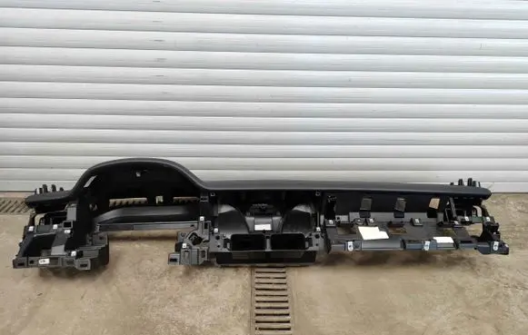 Land Rover Discovery Sport Dashboard LR083772 LR059682 LR076719