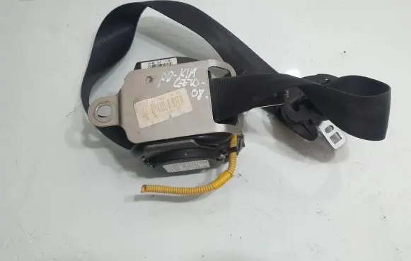 KIA Ceed Front seatbelt 607867700A