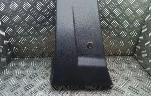 (B) pillar trim (bottom)