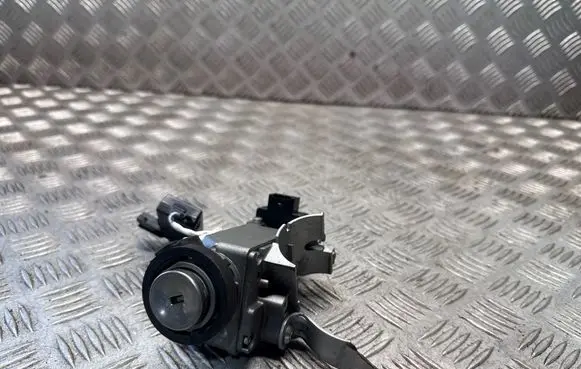 Opel Insignia B Ignition lock 4131499 39213435
