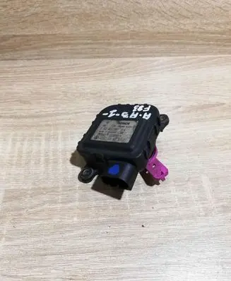 Audi A3 S3 8L Air flap motor/actuator 0132801121