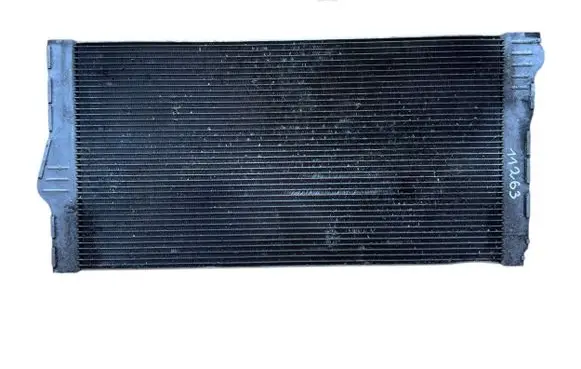 BMW 5 F10 F11 Coolant radiator 17118509176 8509176