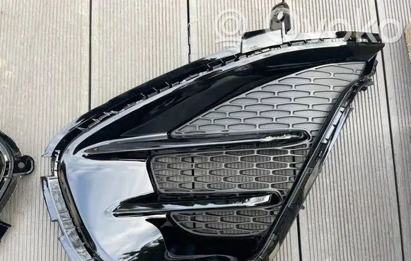 KIA Ceed Front bumper lower grill 865637JLA0