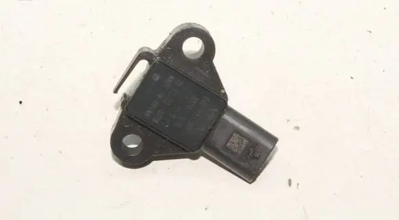 Volkswagen Golf VIII Air pressure sensor 04E906051H