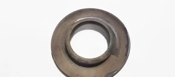 Toyota Yaris Front coil spring rubber mount 482580d50 48258-0d050