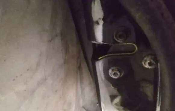 SsangYong Rexton Rear door lock