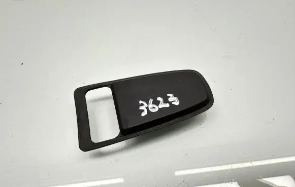 Volvo XC60 Rear door handle cover 31378249