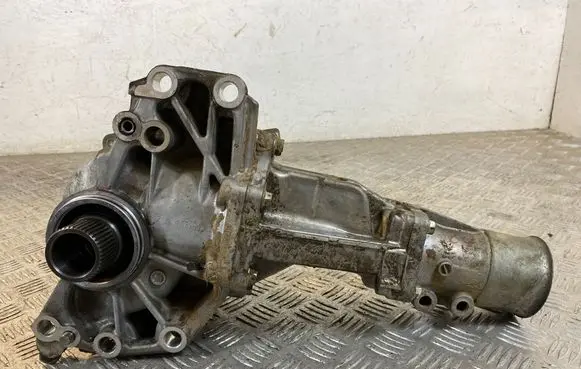 Mitsubishi Outlander Gearbox transfer box case 5067039