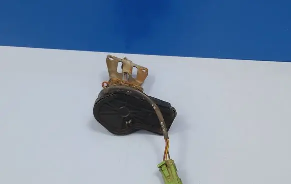 Saab 9-5 Headlight wiper motor 0390206948 4560702