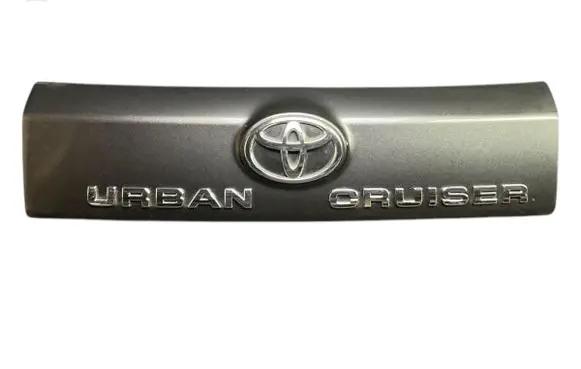Trunk door license plate light bar