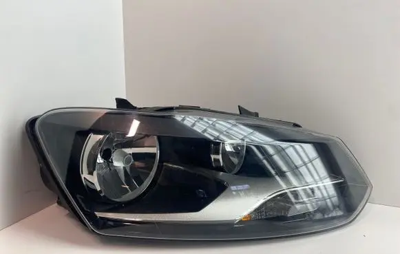 Volkswagen Cross Polo Headlight/headlamp 6R2941008E