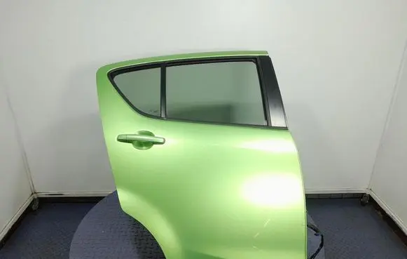 Rear door