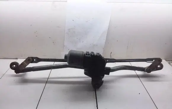 Audi A4 S4 B6 8E 8H Front wiper linkage and motor 8E1955023A 0390241509