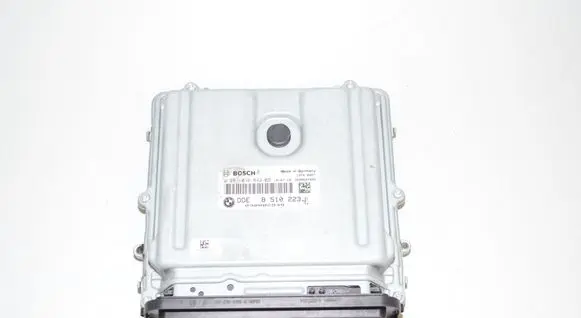 BMW 3 E90 E91 Engine control unit/module 8510223 13618510223 13618506446