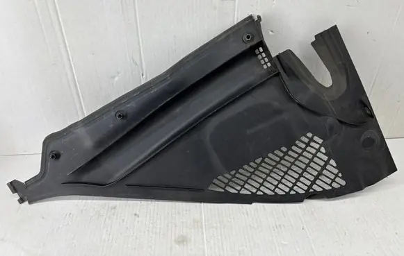 BMW 4 F32 F33 Wiper trim 61487265119 7265119