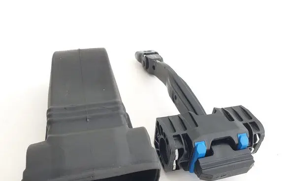 Audi A6 S6 C7 4G Front door check strap stopper 4G0837249