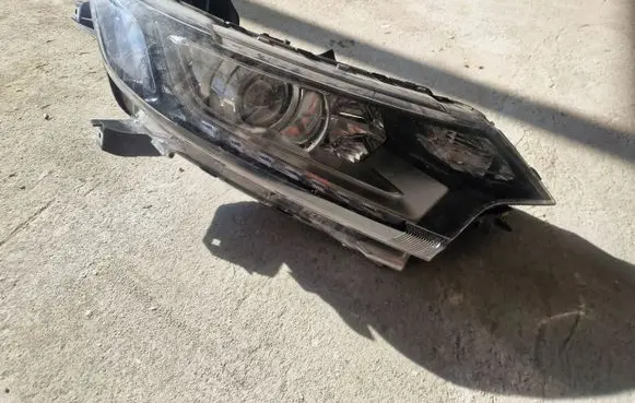 Mitsubishi Outlander Headlight/headlamp ECM92122A20