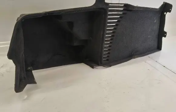 Audi A8 S8 D2 4D Trunk/boot lower side trim panel 4D0863881B LN17382