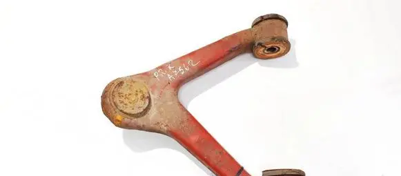 Iveco Daily 40.8 Front lower control arm/wishbone