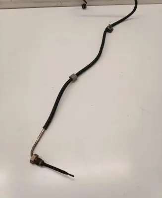 Mercedes-Benz CLA C117 X117 W117 Exhaust gas temperature sensor A0009050701