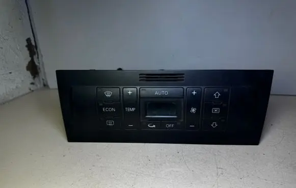 Audi A3 S3 8L Climate control unit 8L0820043H 5HB00818400 5HB008184
