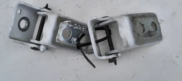Peugeot 2008 I Front door hinge set 