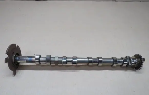 Opel Insignia A Camshaft 5548823801