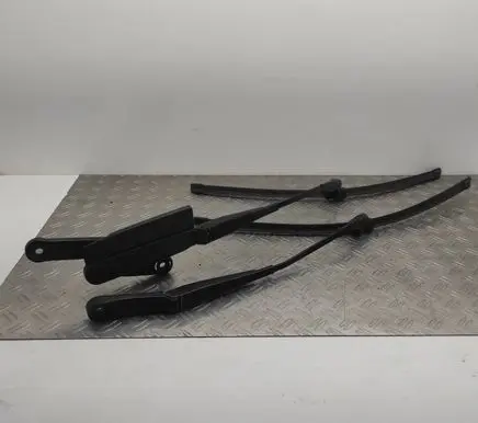 Volkswagen Touareg II Front wiper blade arm 7P0955410B