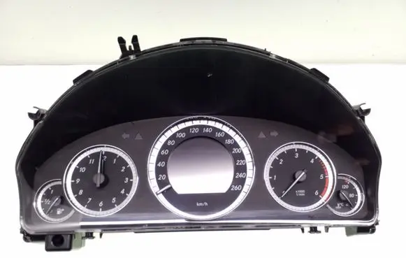 Mercedes-Benz E W212 Speedometer (instrument cluster) A2129000508 A2129011800