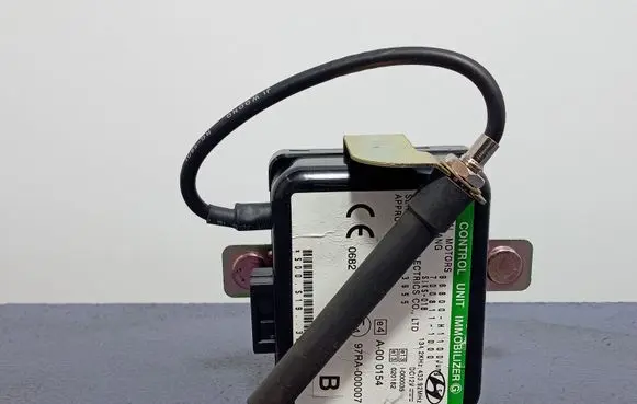 Hyundai Terracan Other control units/modules 96800-H1100