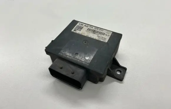 Volkswagen PASSAT B7 Power management control unit 3AA919041 8ES01045240 0147326444