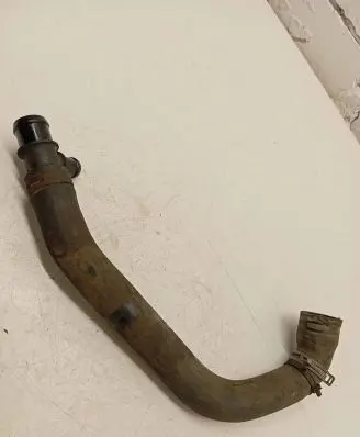 Volkswagen II LT Engine coolant pipe/hose 323220
