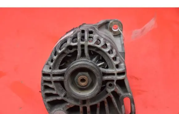 Fiat Panda 141 Generator/alternator 46843093