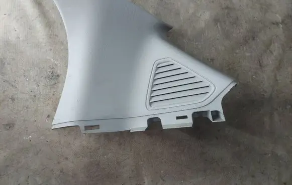Ford Kuga I (D)pillar trim (top) 8V41S280C47AFW