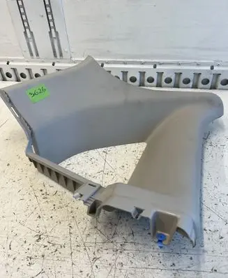 Citroen C3 (C) pillar trim 9683335277 631150082
