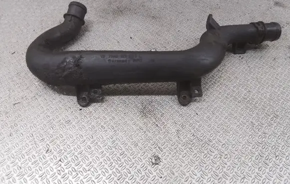 Volkswagen Transporter - Caravelle T5 Engine coolant pipe/hose 7H0121065L