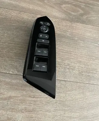Honda CR-V Electric window control switch M64590 NH167L