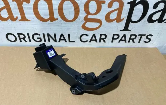 Volvo XC40 Headlight/headlamp mounting bracket 32234762