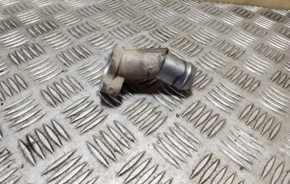 Honda CR-V Engine coolant pipe/hose