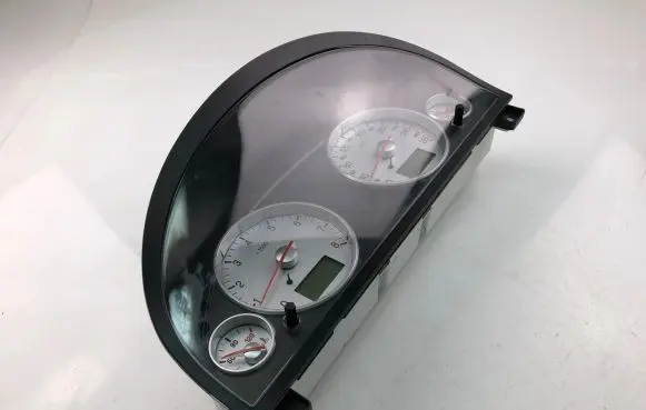 Ford Mondeo Mk III Speedometer (instrument cluster) 2S7F10849HD