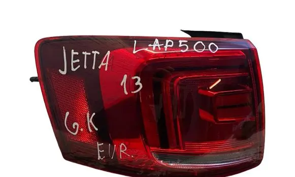 Volkswagen Jetta VI Rear/tail lights 5C6945207A