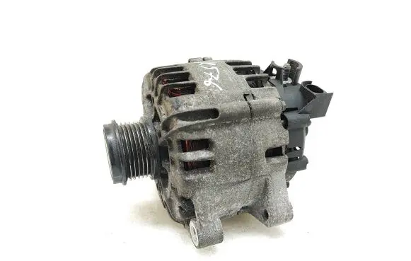 Volvo V40 Generator/alternator 30659390 TG15C186 112036627