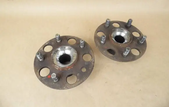Honda HR-V Rear wheel bearing hub 
