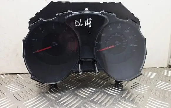 Nissan Juke I F15 Speedometer (instrument cluster) BV86B